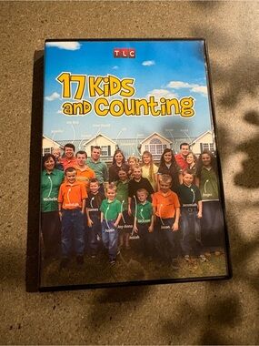 TLC 17 Kids and Counting DVD - Blue and Yellow Artwork